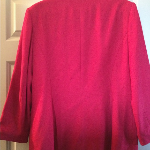 NEW Double Breasted lined Vibrant size 16 Rose Blazer. Lightweight, easy care. - Picture 4 of 8